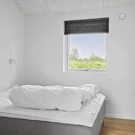 Holiday home Ha328-hals-rodklovervej-3